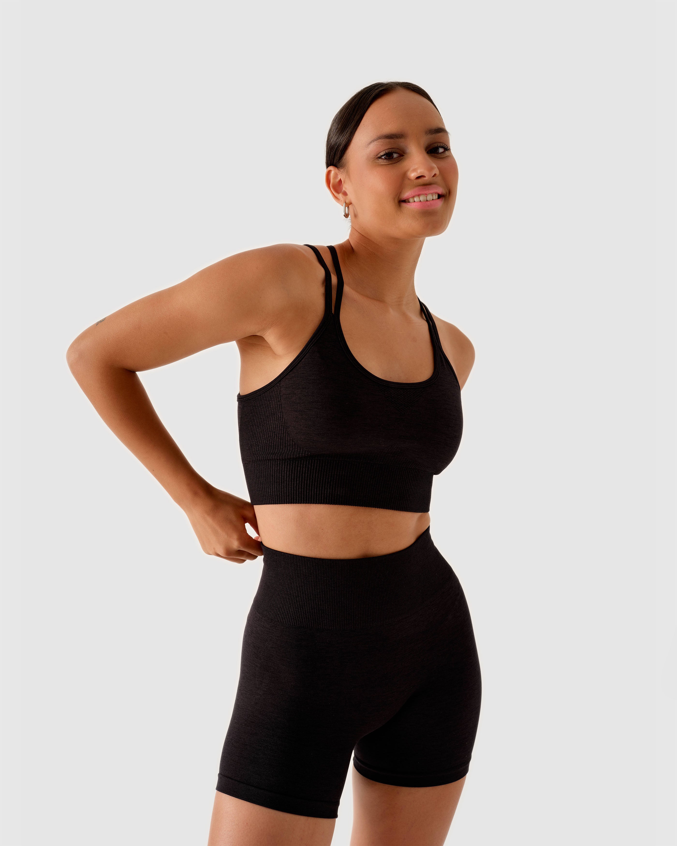 Essential Seamless Mini Short