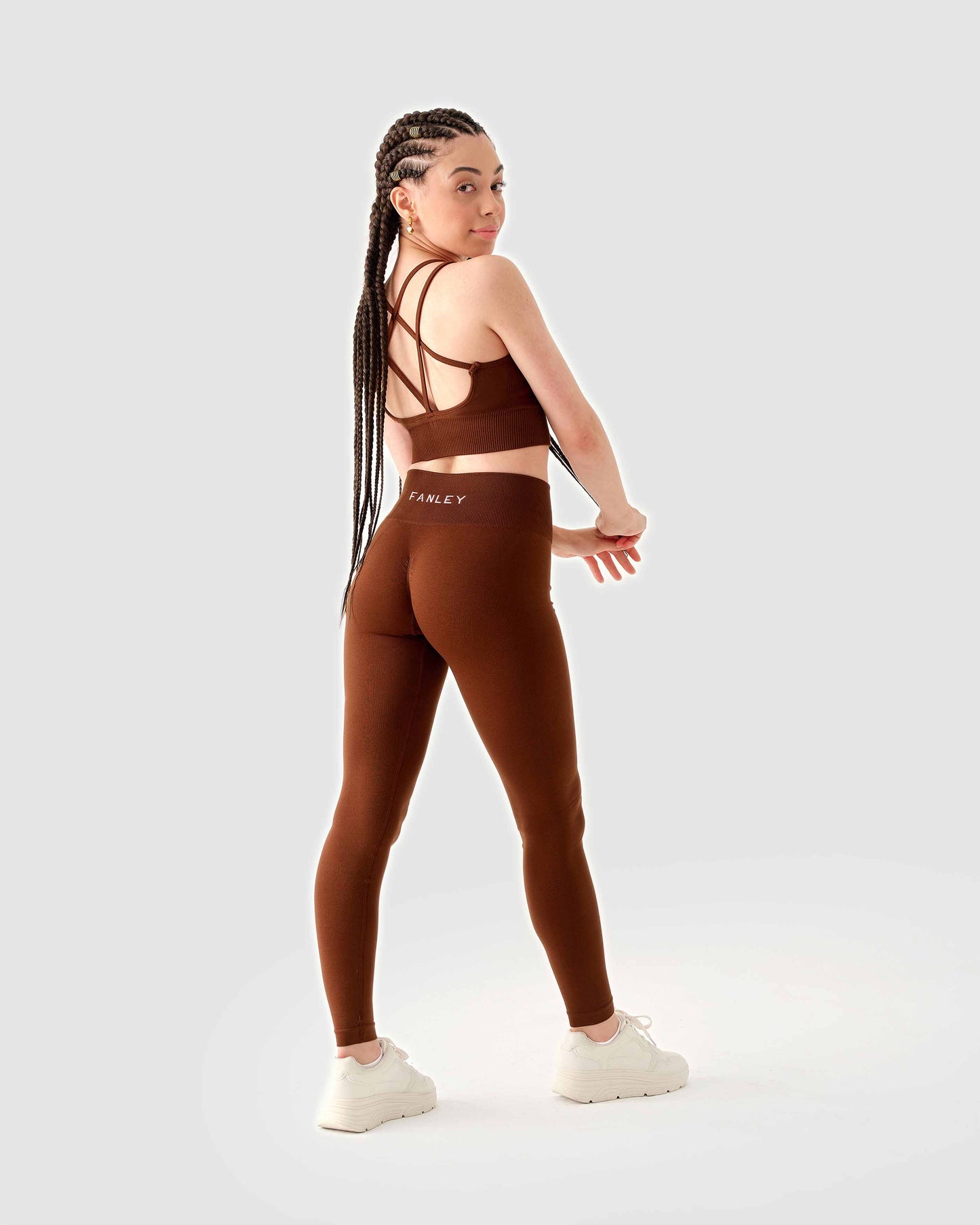 Scrunch Seamless Leggings Dunkelbraun