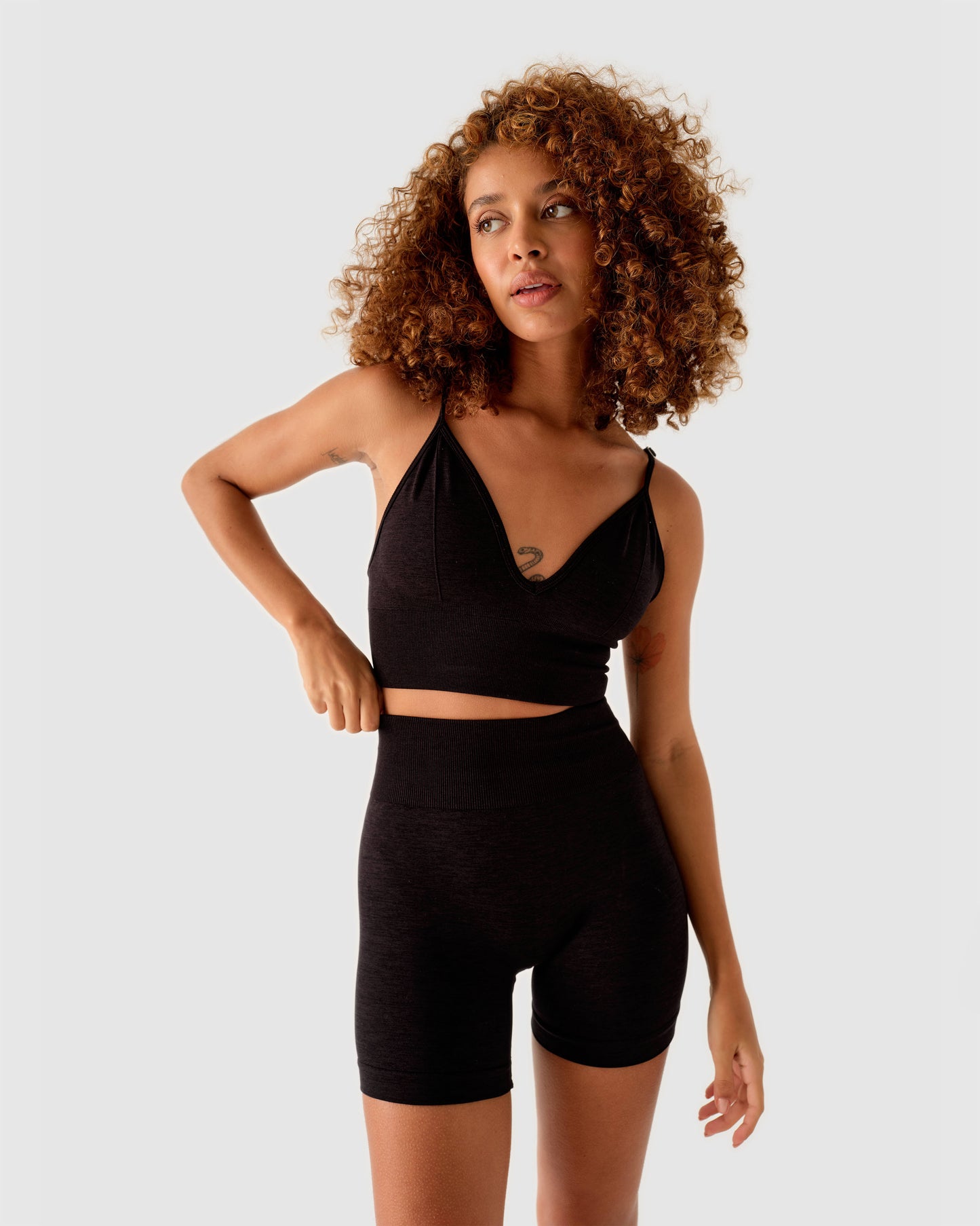 V-Neck Bra Schwarz