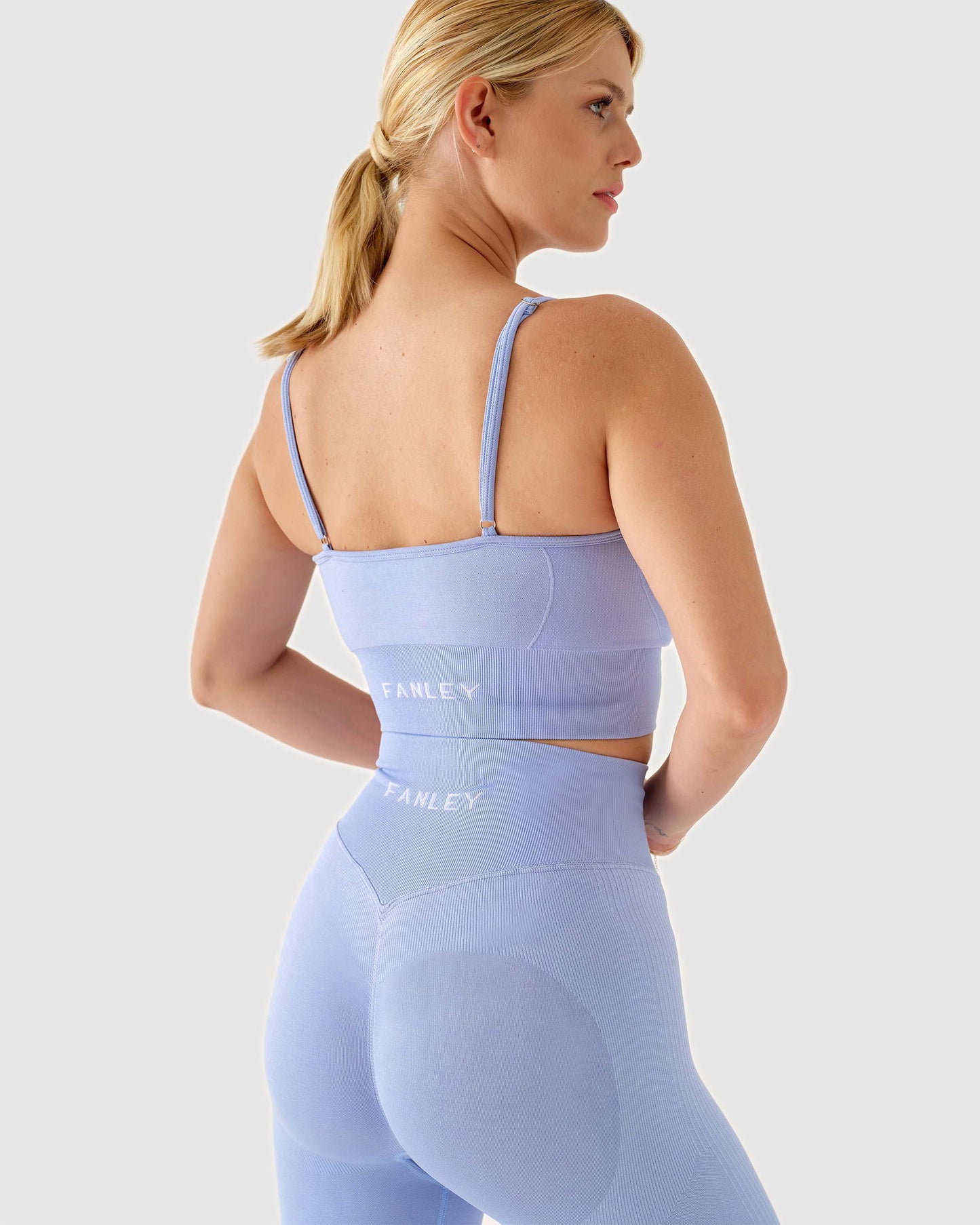 Crop Bra Babyblau