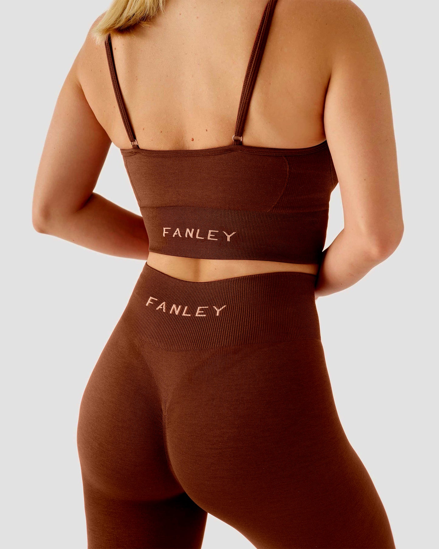 Crop Bra Dunkelbraun